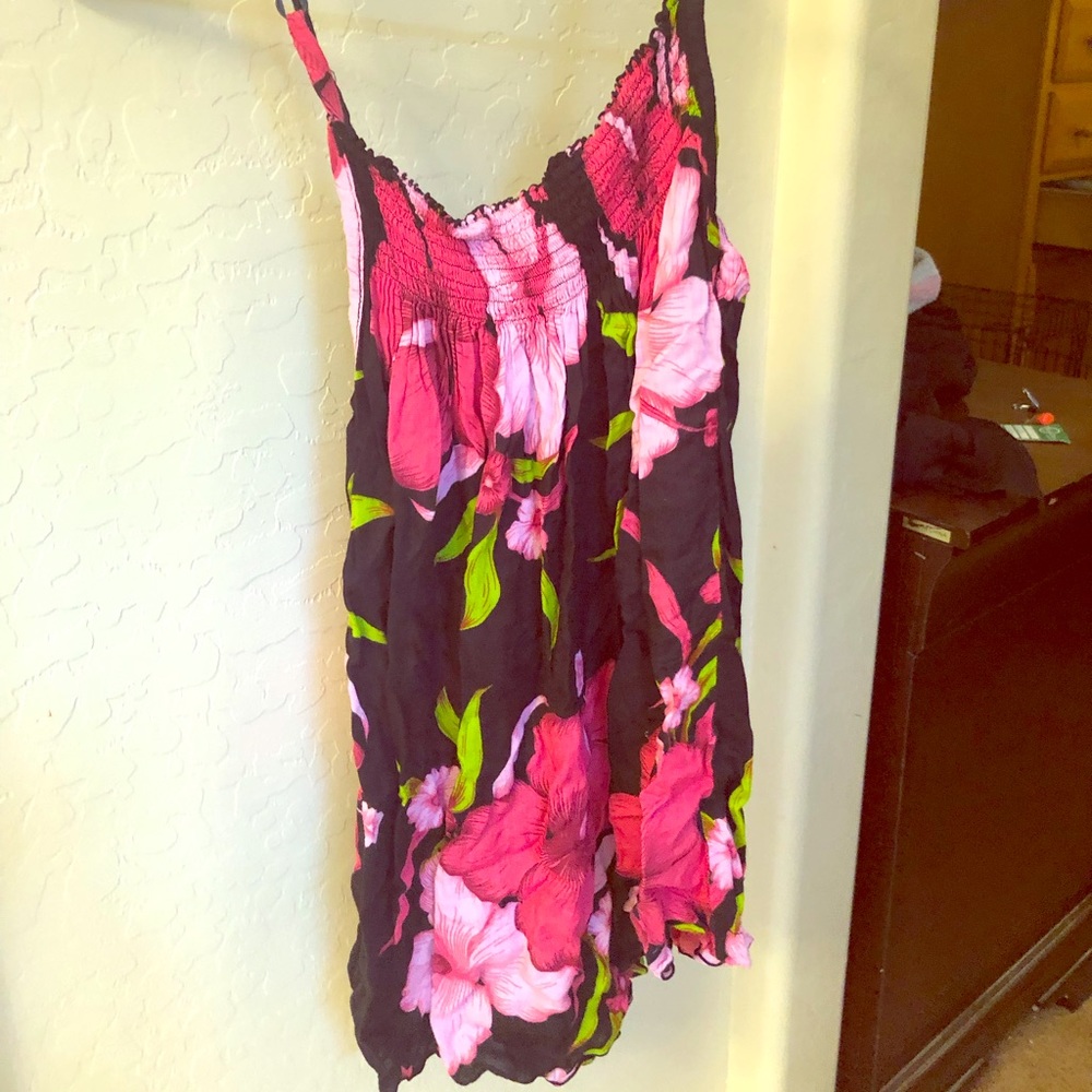 Hawaiian style tank top